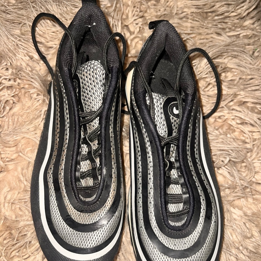 Nike Black and White Sneakers